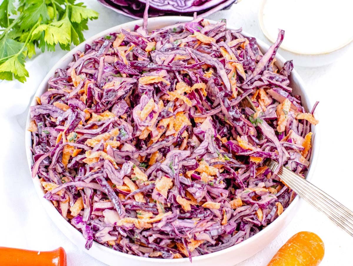 Creamy red cabbage slaw