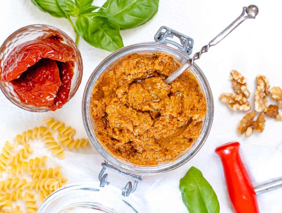 Sundried Tomato pesto