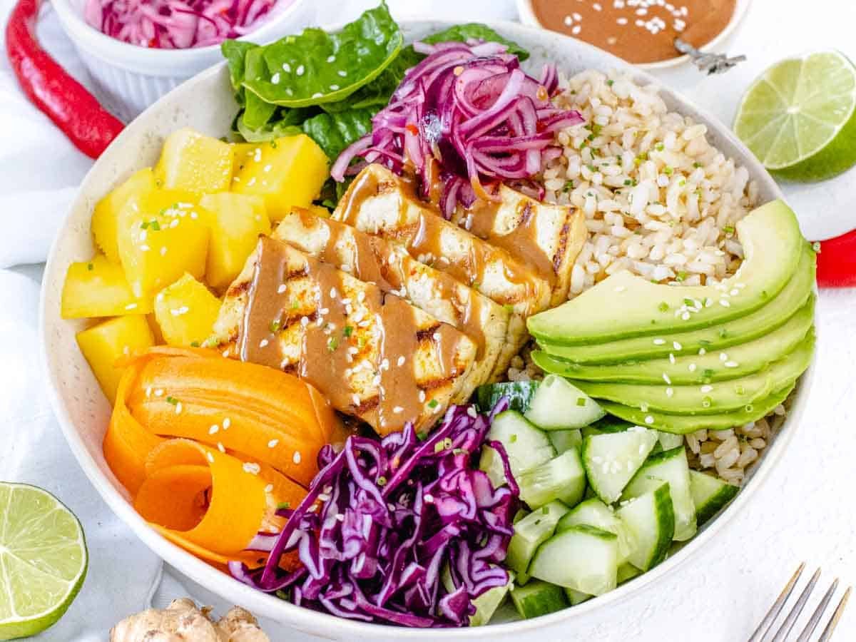 25 Make-Ahead Lunch Bowl Recipes