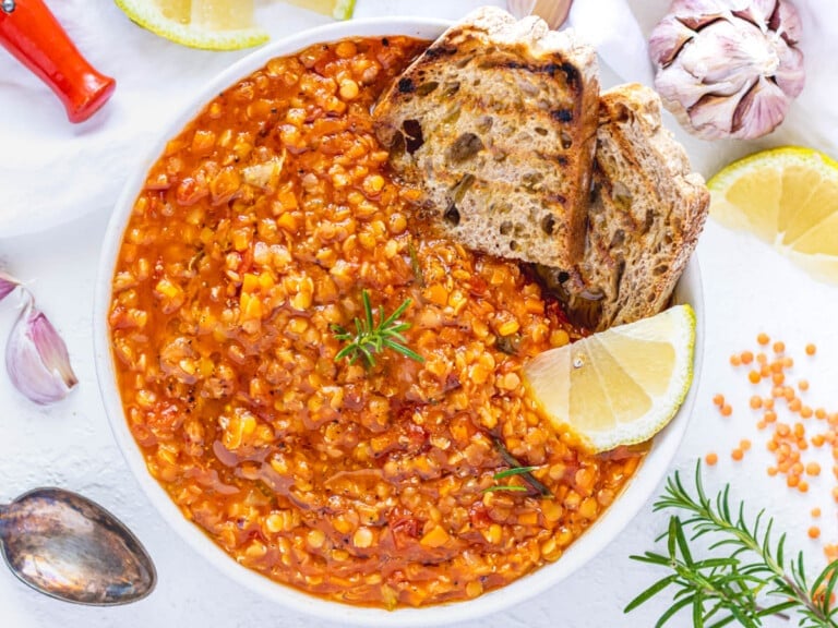 Red lentil soup with garlic, lemon and rosemary