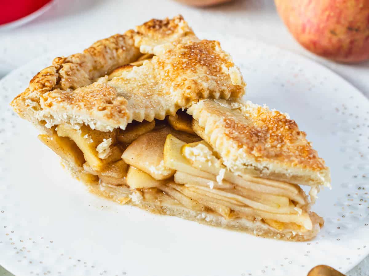 slice of vegan apple pie