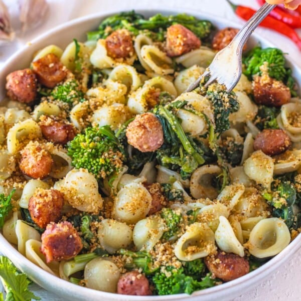 orecchiette pasta with broccoli rabe and sausage