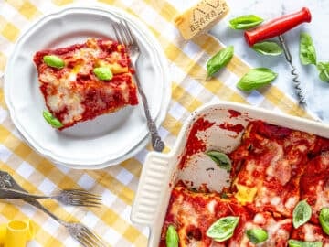Spinach and ricotta cannelloni on a plate