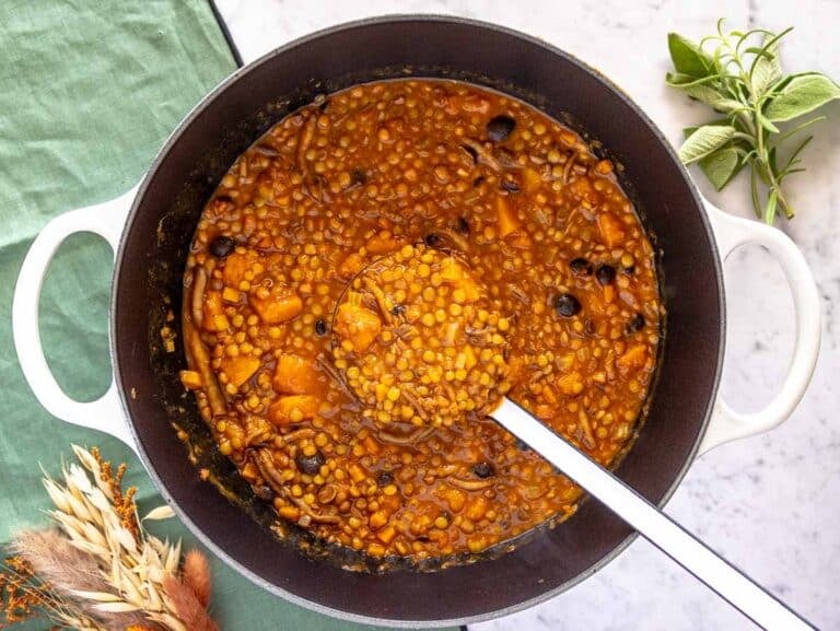 one-pot lentils stew cooked and ready to be served