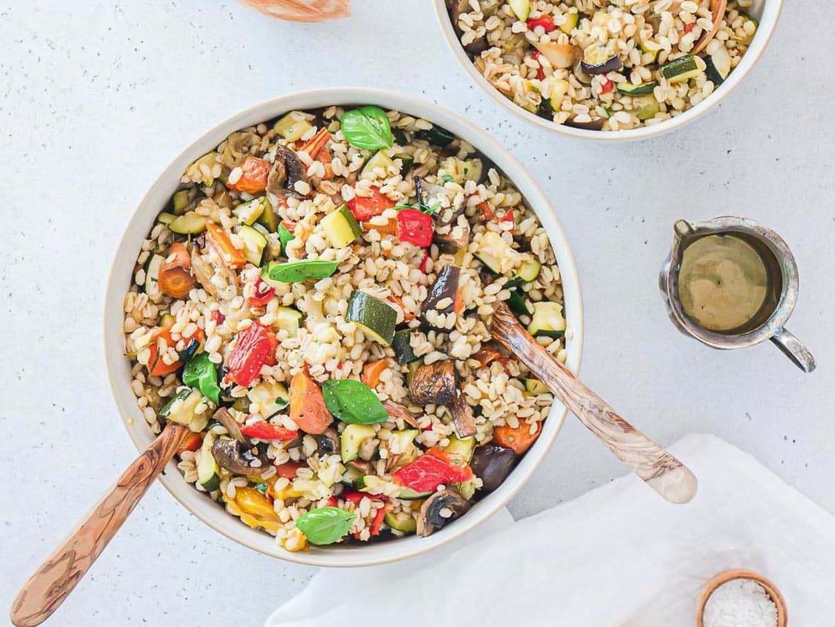 barley salad with roasted vegetables