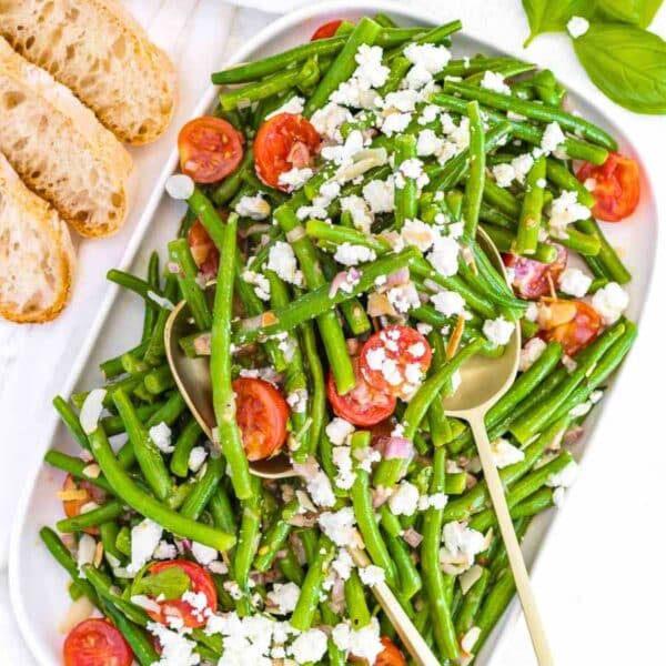 Creamy green bean salad with feta