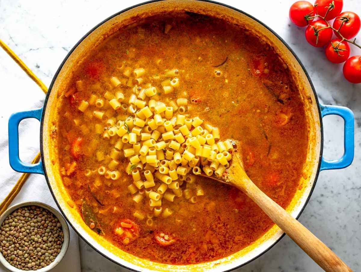 Step 3 Ditalini cooking with lentils until the lentil pasta becomes creamy and saucy.