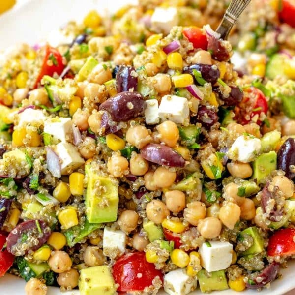 Chickpea quinoa salad recipe.