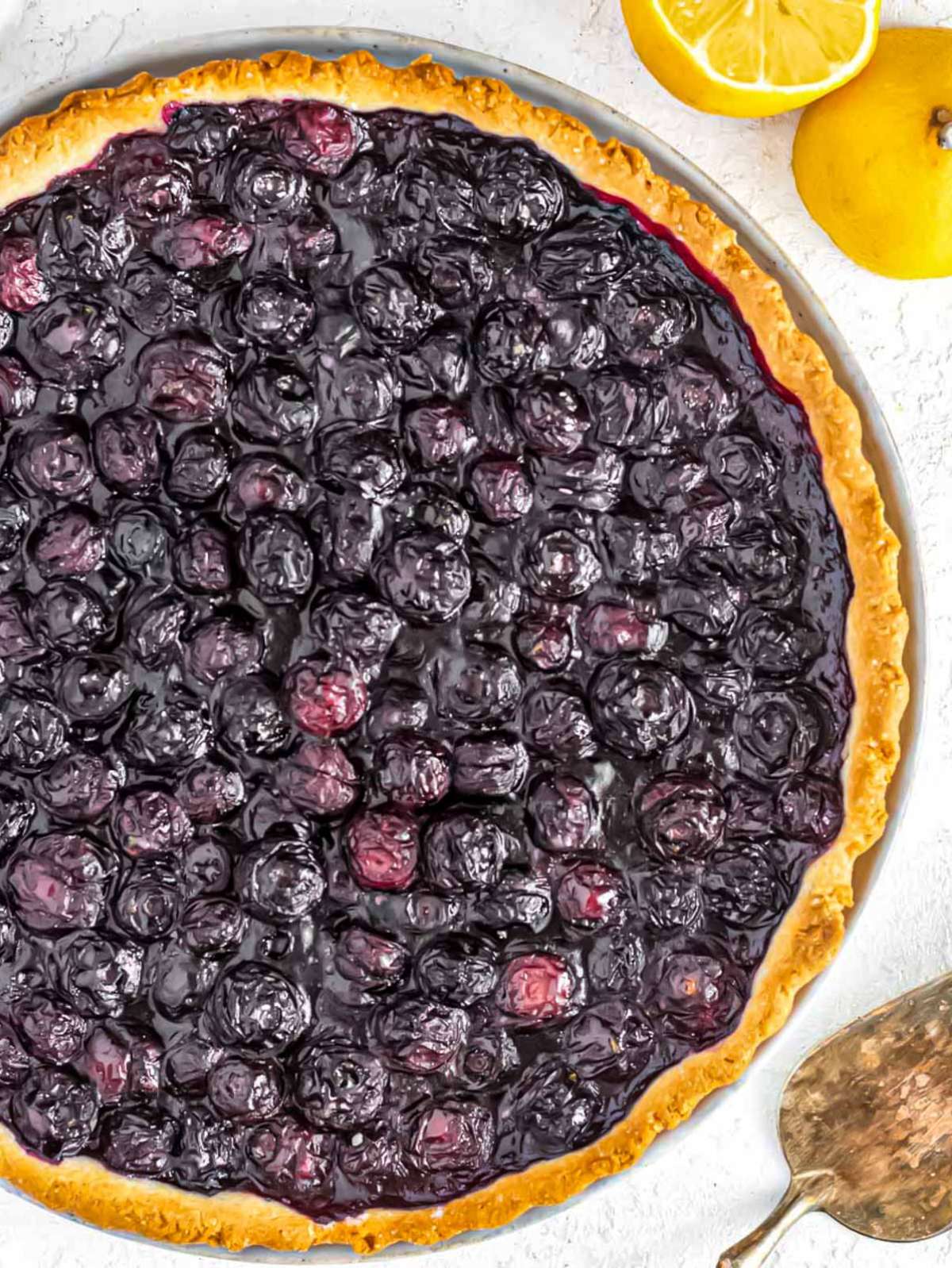 Easy blueberry tart top-down view.