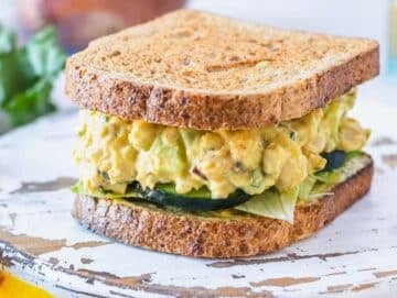 Sandwich with curry chickpea salad.