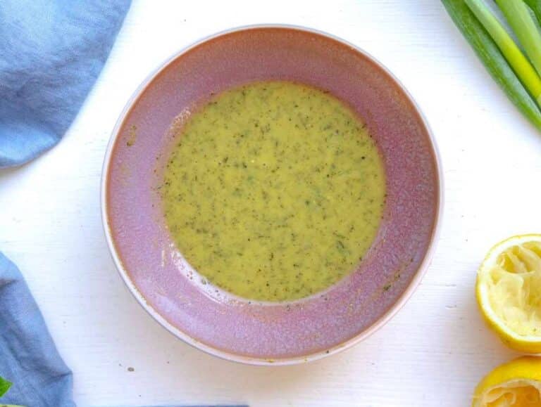 Dressing in a pink bowl.