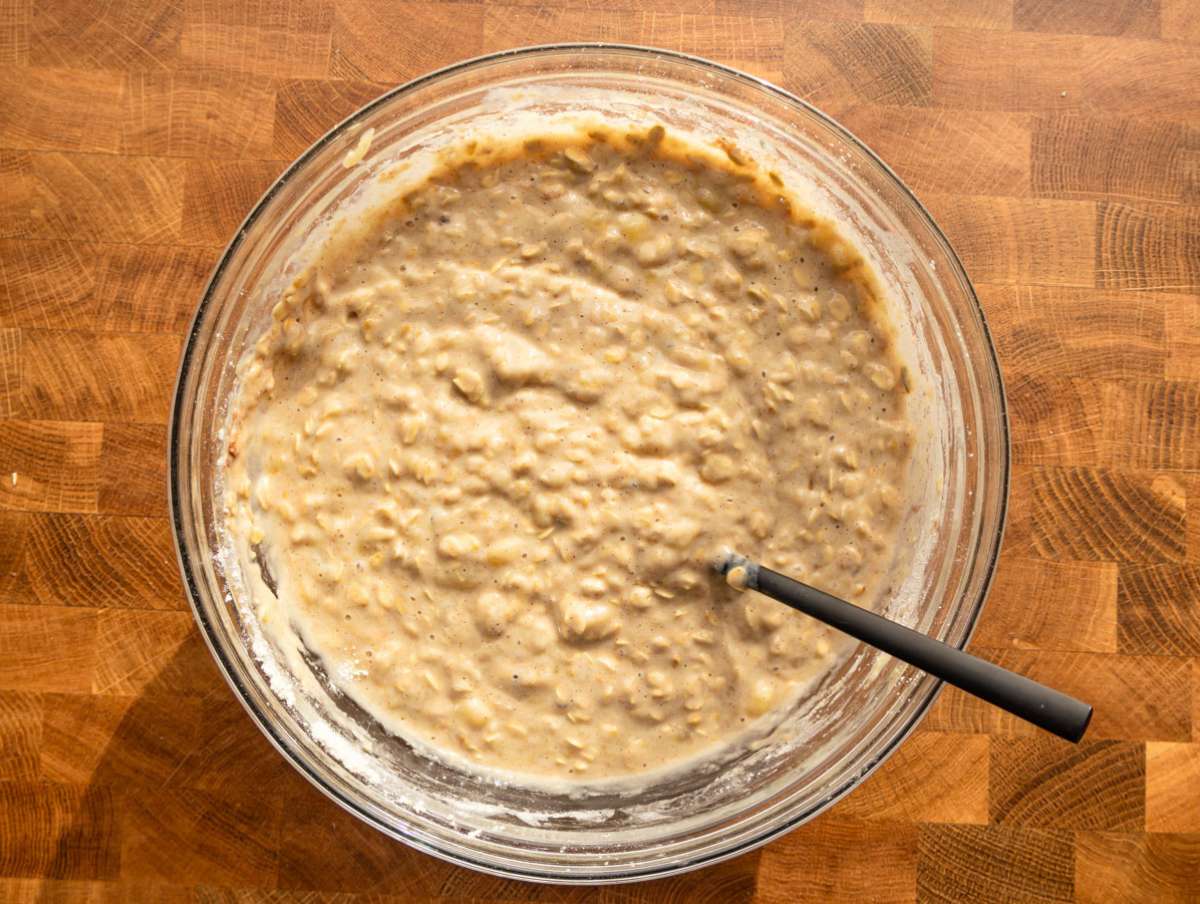 Step 2 Rolled oats flour baking powder and baking soda mixed into the wet ingredients.