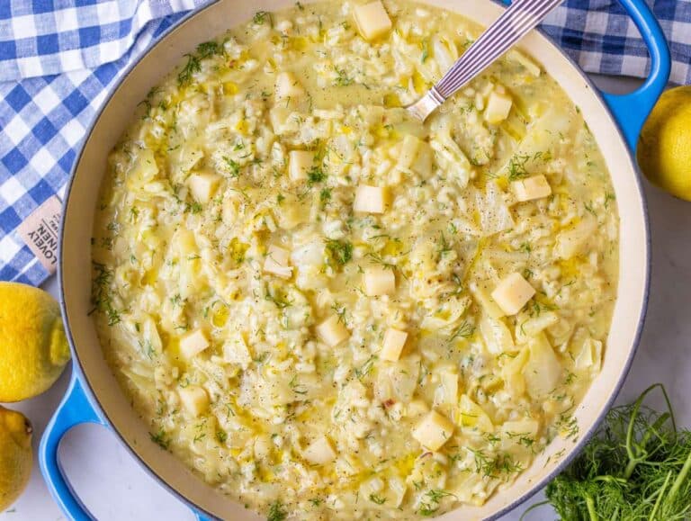 Step 5 Serving Lahanorizo right from the skillet topped with fresh dill and extra virgin olive oil.