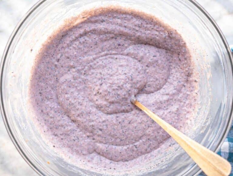 Step 2 Chia stirred in the mixed yogurt base and let chill in the fridge overnight.