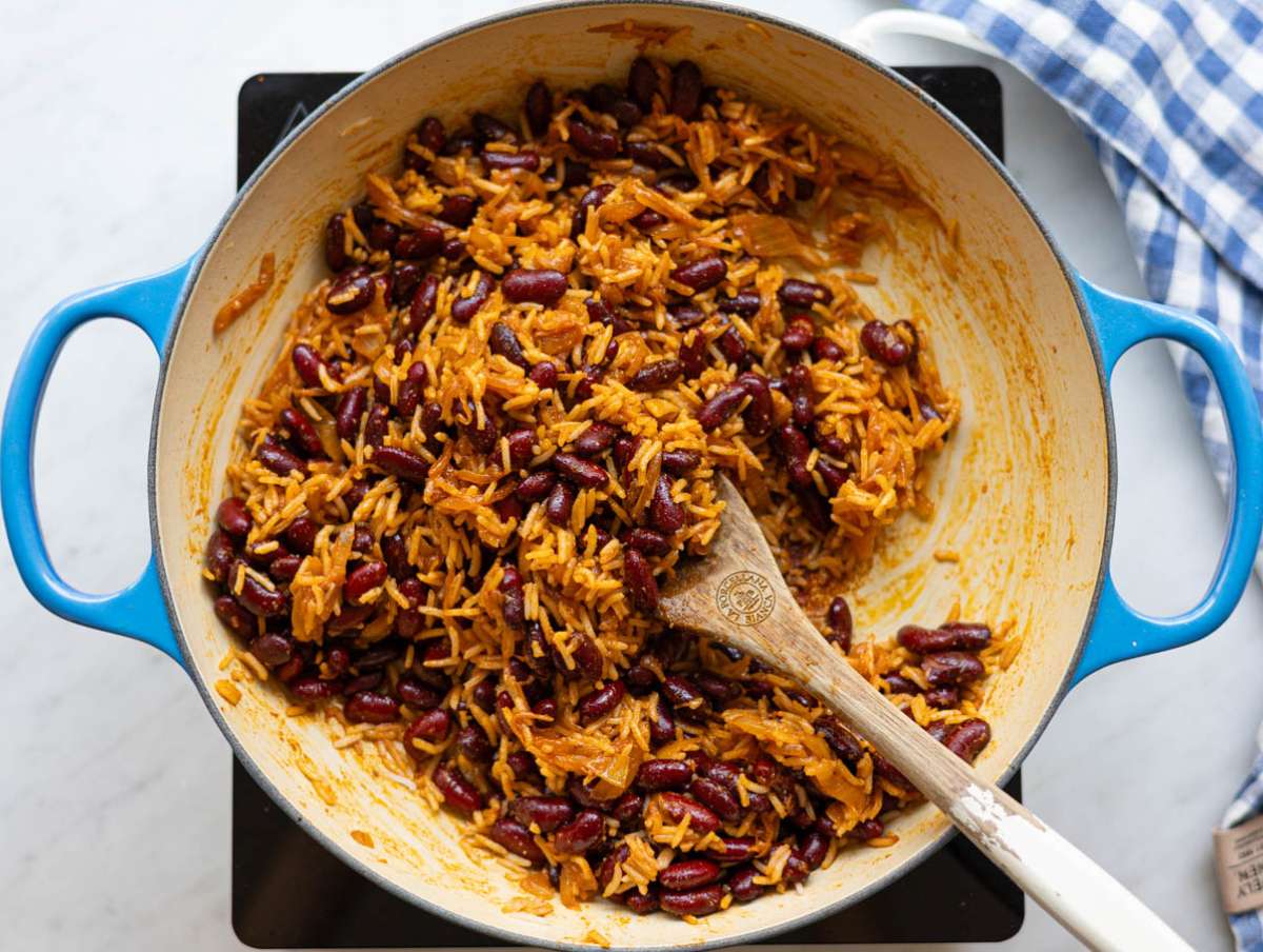 Step 3 Kidney beans and rice stirred together until evenly coated and heated through.