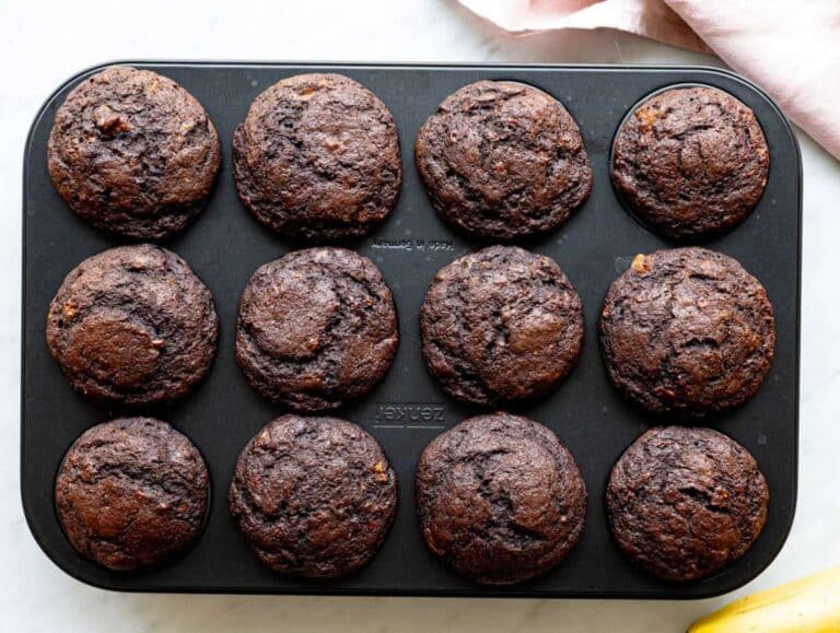 Step 4 Bakes banana chocolate muffins cooling down in muffin pan.