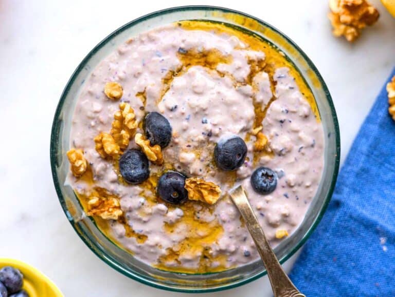 Step 4 Finished oats stirred and ready to serve, creamy and spoonable.