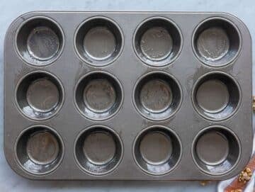 Step 1 12-cup non-stick muffin pan brushed with oil.