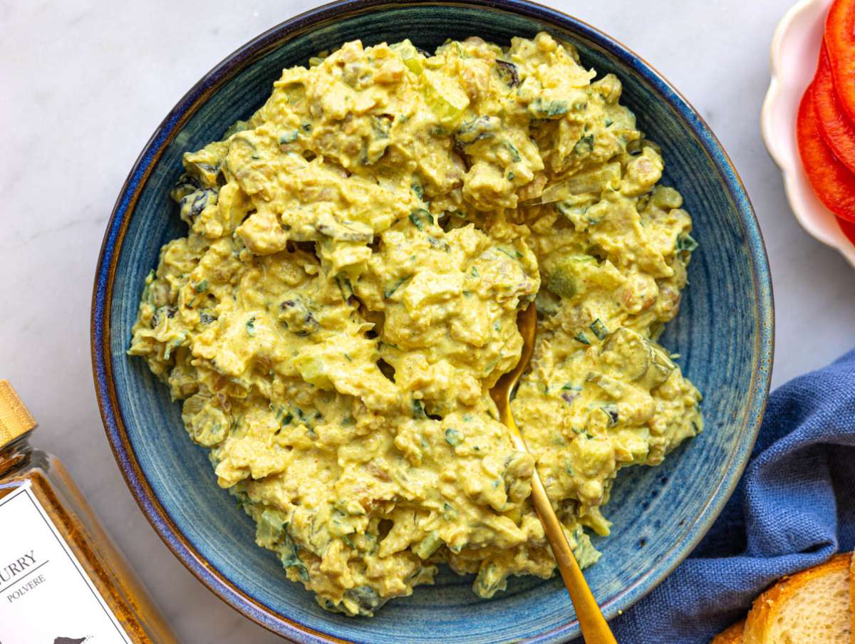 Step 4 Creamy chickpea salad mixture stirred until evenly combined.