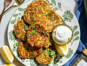 Step 5 Warm fritters served with yogurt dip and lemon juice.
