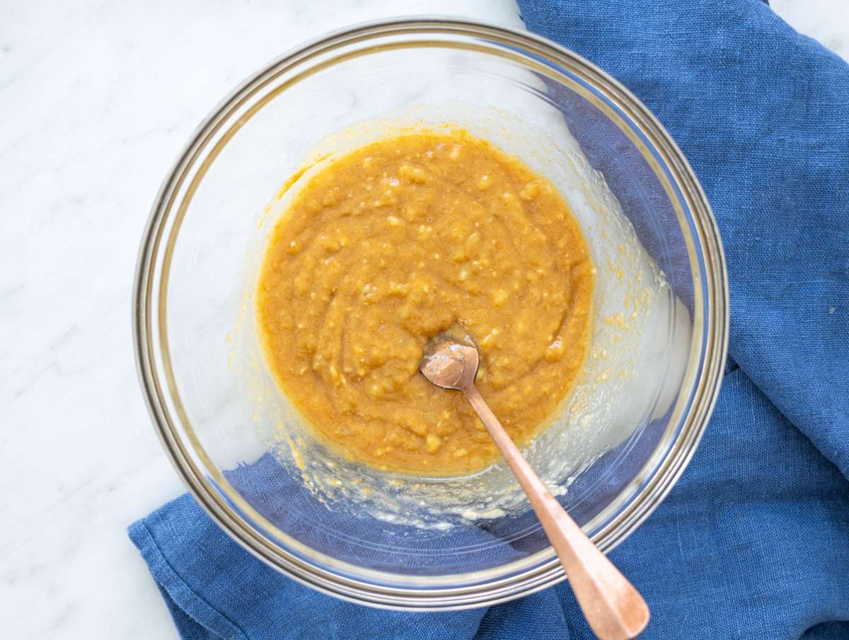 Step 1 Peanut butter, honey, and banana mixed into a smooth creamy base.