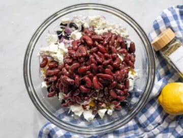 Step 3 Chopped vegetables, beans and feta in a large mixing bowl.