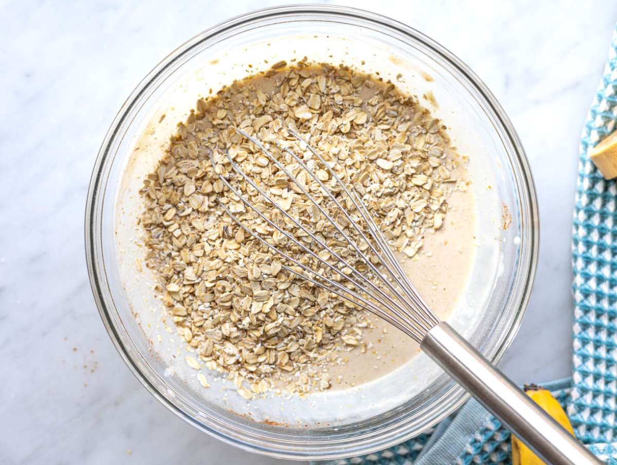 Step 3 Rolled oats stirred into mixture until fully coated and thick.