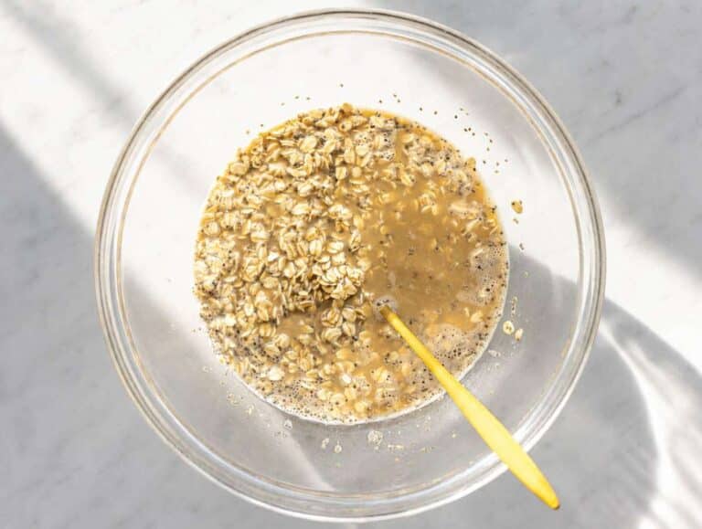 Step 1 Oats and chia seeds mixed with coffee.