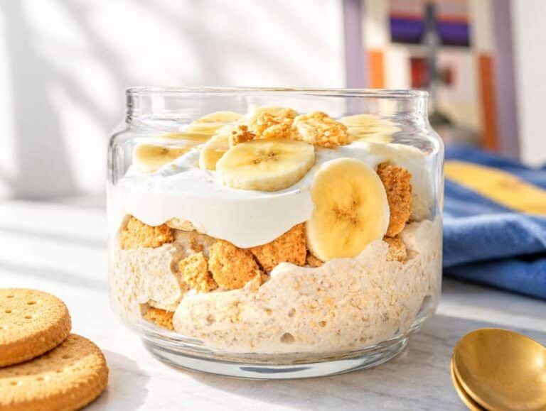 Step 3 Banana pudding overnight oats ready to serve.