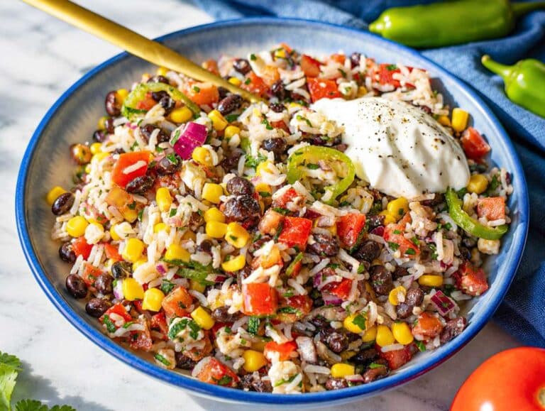 Step 4 Rice bowl served with yogurt topping.