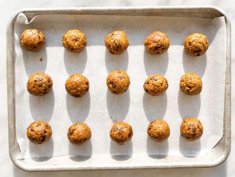 Step 4 Rolled cookie dough energy bites into smooth bite-sized balls.