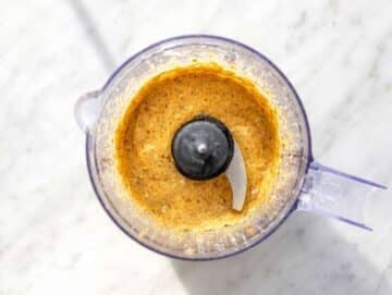 Step 2 Blending dates, egg, applesauce, and vanilla into a smooth creamy mixture.