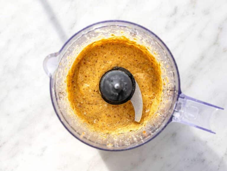 Step 2 Blending dates, egg, applesauce, and vanilla into a smooth creamy mixture.